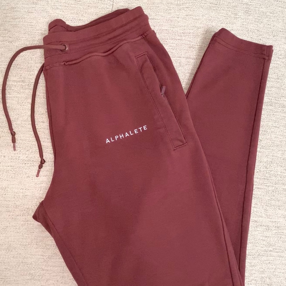 Men's Alphalete Joggers - Red - Small